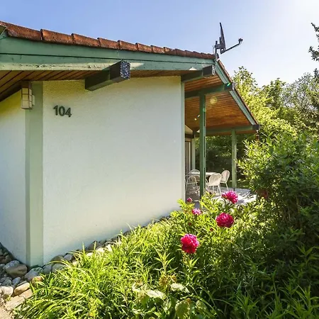 Ferienwohnpark Satteldachhaus Typ 10 Sdr 104 * Immenstaad am Bodensee